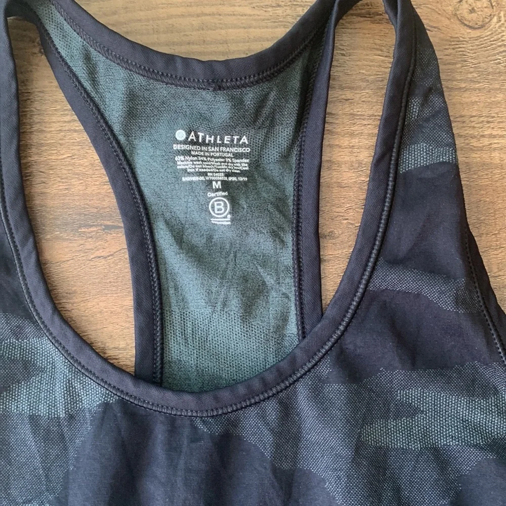 Athleta Momentum Camo Tank Black Gray Racerback - Picture 5 of 6